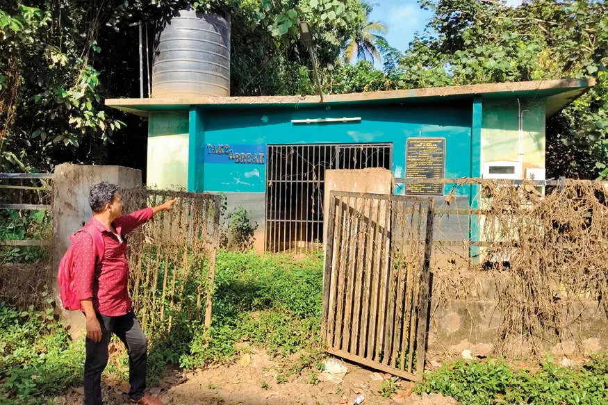 അയിരൂരിലെ ടേക്ക് എ ബ്രേക്ക്; ഇതിനകത്ത് എങ്ങനെ കയറും