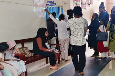 പനി കൂടുന്നു; തിരക്കേറി എടവണ്ണയിലെ ആശുപത്രികൾ