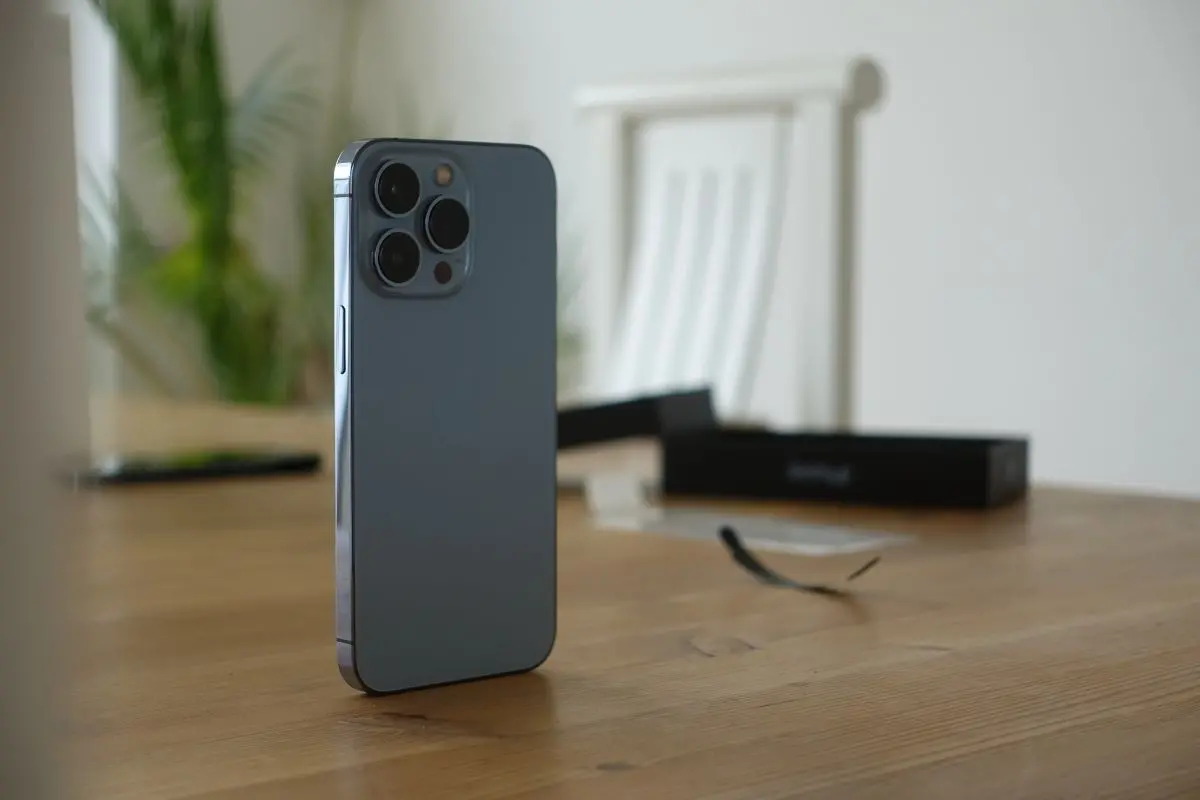 iPhone