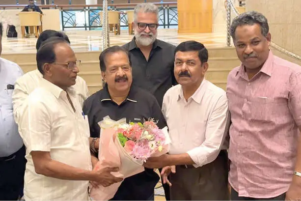 കേരളത്തിൽനിന്നു പുസ്തകങ്ങൾ കൊണ്ടുവരാൻ സഹായം; പ്രവാസികൾക്ക് കപ്പൽയാത്ര