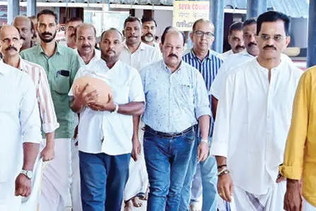 സുബ്രഹ്മണ്യസ്വാമി ക്ഷേത്രത്തിൽ പുത്തരിപ്പായസത്തിന് കേളോത്ത് തറവാട്ടിലെ മധുരം