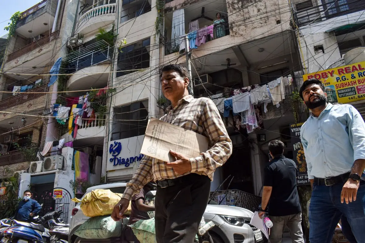 Municipal Corporation of Delhi (MCD) officials inspect student paying guest (PG) accommodations in the Satya Niketan area following the collapse of a multi-storey building, in New Delhi, Wednesday, Sept. 9, 2026 (Photo: PTI)