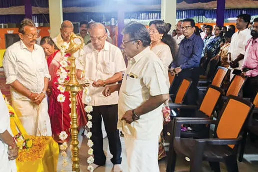 വാപി ശ്രീനാരായണമിഷൻ ചതയാഘോഷവും വനിതാസമ്മേളനവും
