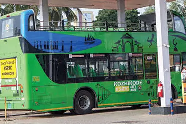 തൃശ്ശൂരിന്റെ ‘ഡബിൾഡെക്കർ’ കോഴിക്കോടെടുത്തു