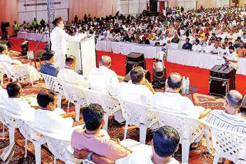 ഭരണത്തിലിരിക്കുമ്പോൾ നിശ്ശബ്ദരാവുന്ന രാഷ്ട്രീയമല്ല വേണ്ടത് -സാദിഖലി തങ്ങൾ