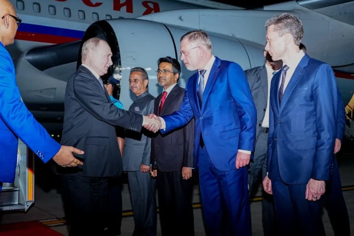 Russian President Vladimir Putin after arriving at Palam Air Base in New Delhi | Photo: Kirti Vardhan Singh (@KVSinghMPGonda on X)