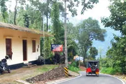 മാങ്കുളത്ത് സ്റ്റേഷൻ ഒൗട്ട്...