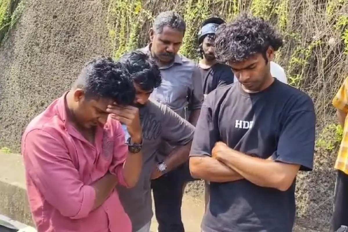 പ്രതികൾ