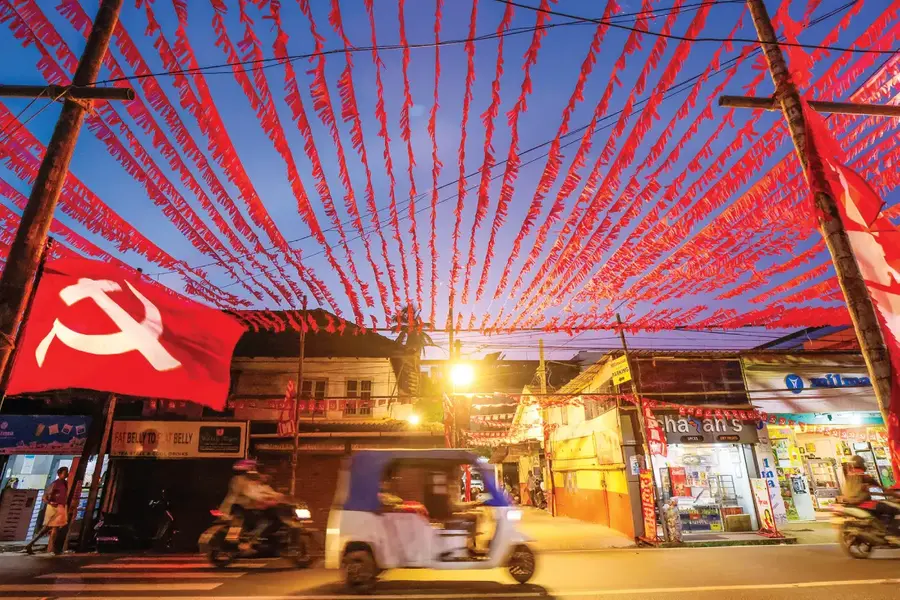 ‘വിപ്ലവപാർട്ടിയെന്ന സങ്കൽപം കളഞ്ഞുകുളിച്ചു’; വിപുലീകൃത സംസ്ഥാന കമ്മിറ്റിയിൽ നേതൃത്വത്തിന് രൂക്ഷവിമർശനം