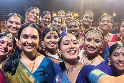 നടനഭാവത്തിൽ വിടർന്ന സ്വാതികൃതികൾ