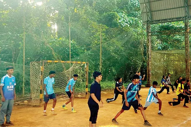 നാടിന്റെ കരുതൽ കാത്ത് മല്ലപ്പള്ളി പബ്ലിക് സ്റ്റേഡിയം