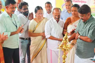തൊടുപുഴയിലെ ജില്ലാ ആയുർവേദാശുപത്രിയിൽ ആയുഷ് ലാബും റെറ്റിന ക്ലിനിക്കും