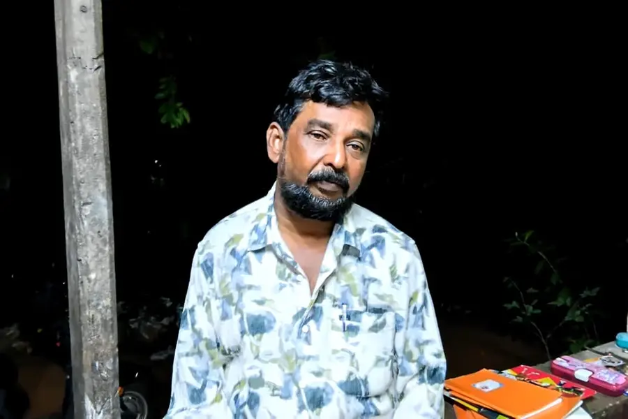 പെപ്പർ സ്പ്രേ മുഖത്തടിച്ചു, മർദനം; പമ്പ് ഓപ്പറേറ്ററുടെ രണ്ടു പവന്റെ മാല പൊട്ടിച്ചെടുത്ത് മൂന്നംഗസംഘം കടന്നു