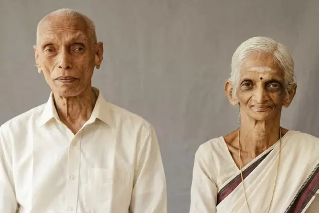 വേർപാടിലും പിരിയാതെ ദമ്പതികൾ: ഭാര്യയുടെ മൃതദേഹത്തിനരികെ നാമംജപിക്കുന്നതിനിടെ ഭർത്താവും മരിച്ചു