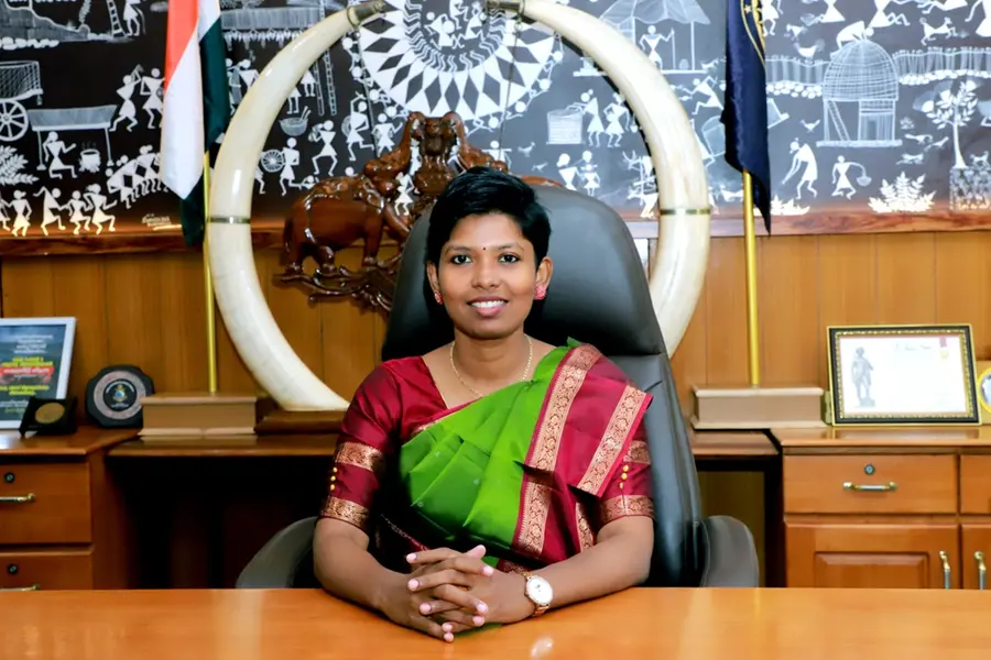 വയനാട് ജില്ലാ കളക്ടറായി വി. ചെൽസസിനി ചുമതലയേറ്റു