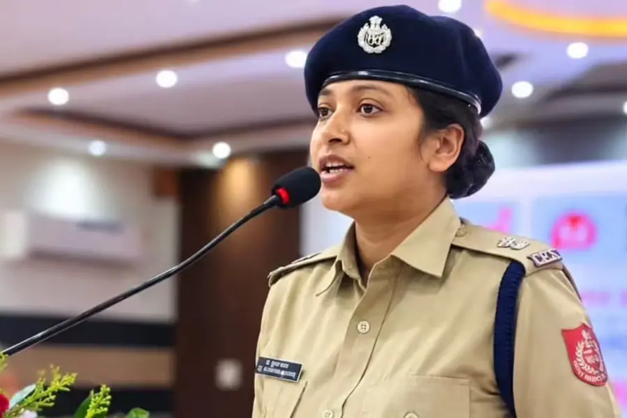 Bushra Bano.jpg