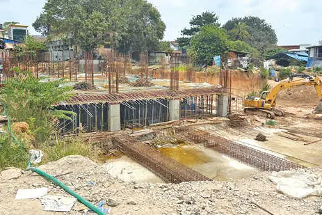 സ്മാർട് സിറ്റി : പാളയം മാർക്കറ്റ് നവീകരണം നീളുന്നു