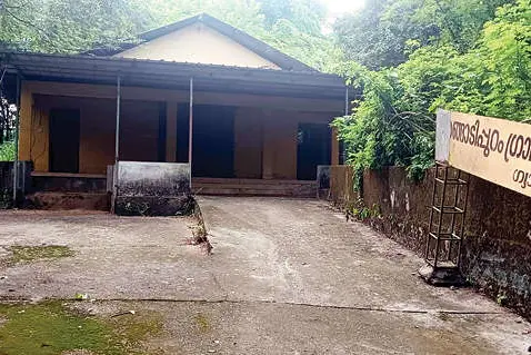 അങ്ങാടിപ്പുറം വാതക ശ്മശാനം വീണ്ടും തുറന്നു 12 വർഷത്തിനു