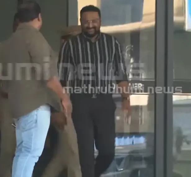 Photo: Screengrab/Mathrubhumi News