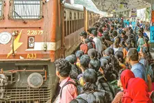പരശുറാം എക്സ്പ്രസ് എൽഎച്ച്ബിയിലേക്ക്; ജനറൽ കോച്ചുകൾ 16 ൽനിന്ന് ഒമ്പതായി ചുരുങ്ങും, തിരക്കേറും