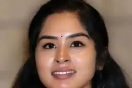 റിയാദിൽ മരണമടഞ്ഞ മലയാളി നഴ്സിന്റെ മൃതദേഹം നാട്ടിലെത്തിച്ചു