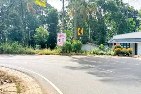ഭൂദാനം ഷെഡ് ജങ്ഷനിൽ അപകടങ്ങൾ തുടർക്കഥ