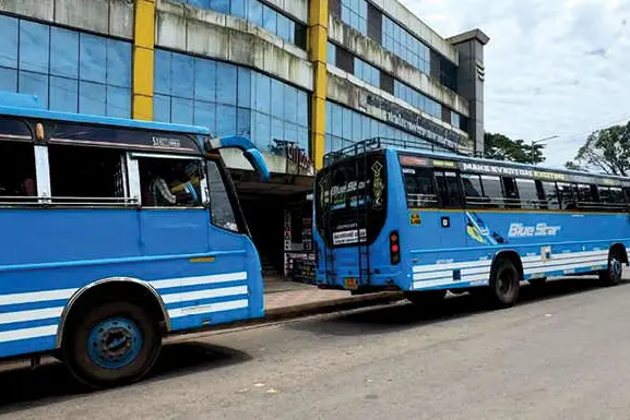 സ്വകാര്യബസ് പണിമുടക്ക് പിൻവലിച്ചു