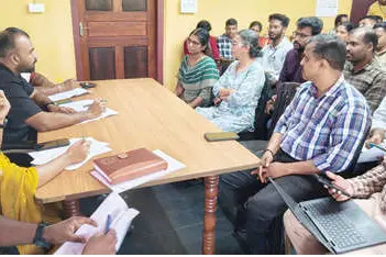 ആറളത്തെ ആനമതിൽ നിർമാണം കളക്ടർ വിലയിരുത്തി
