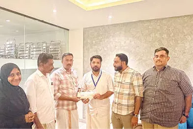 പെരിങ്ങാടി റെയിൽവേ മേൽപ്പാലം -ഷാഫി പറമ്പിലിന് നിവേദനം നൽകി