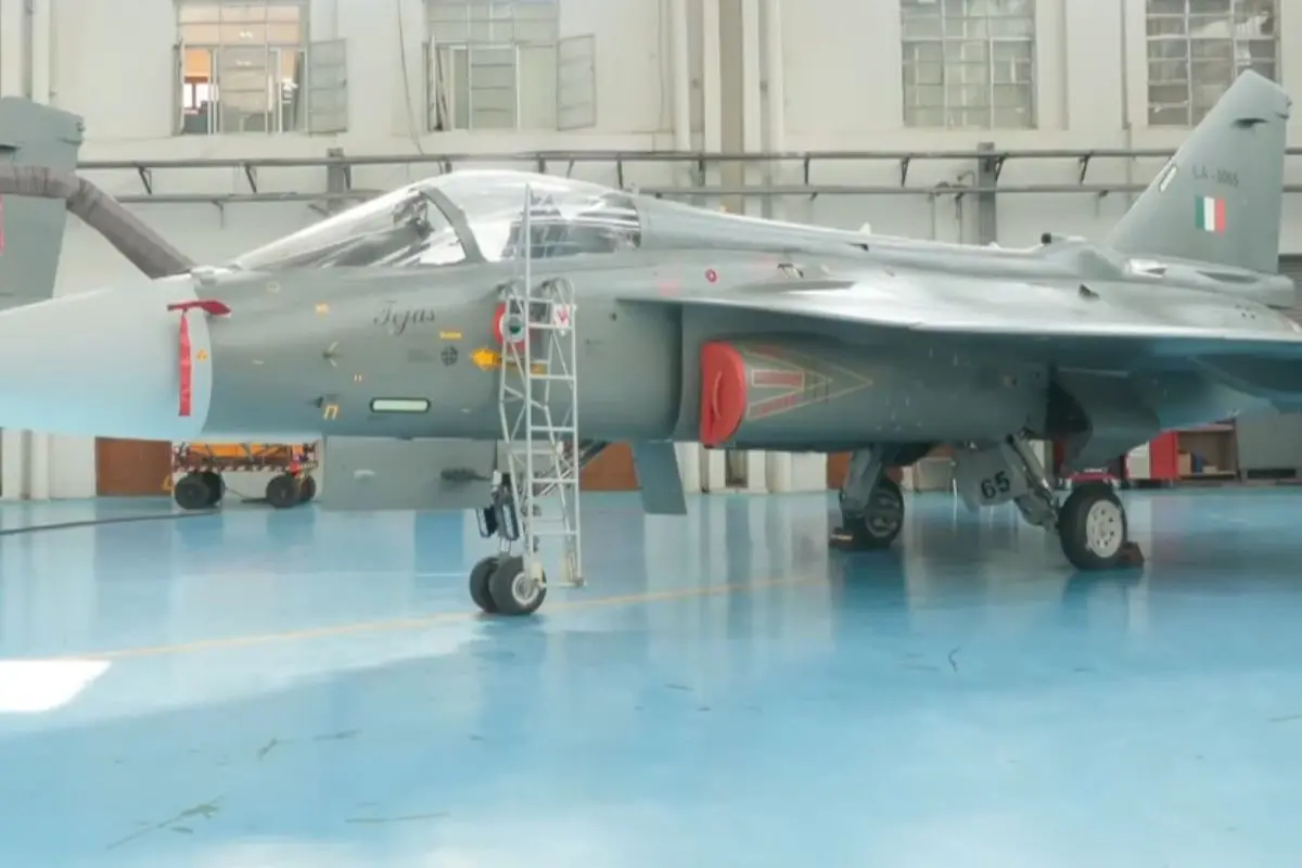 Light Combat Aircraft (LCA) Tejas