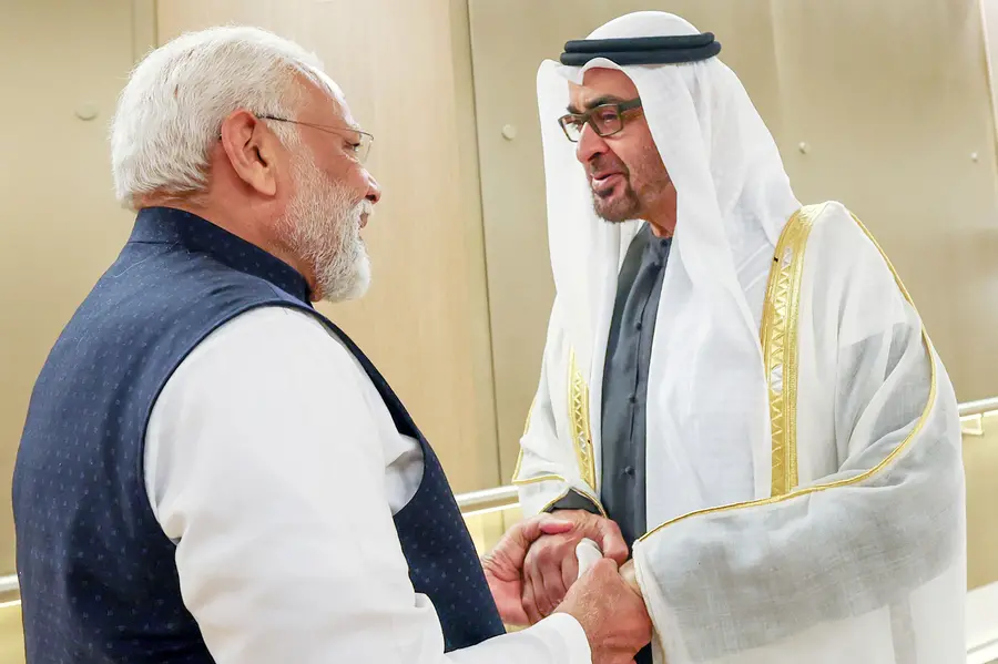 മോദിയെ അഭിനന്ദിച്ചും ആശംസകളറിയിച്ചും UAE പ്രസിഡന്റ് ; ഫോൺകോളിൽ നിറഞ്ഞത് സൗഹൃദവും തന്ത്രപ്രധാന ചർച്ചകളും