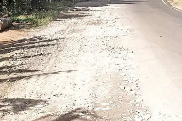 എന്നു തീരുമീ ദുരിതം...
