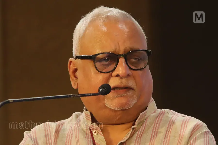MV Shreyeams Kumar Criticizes Union Govt Over Dissent at RJD Camp