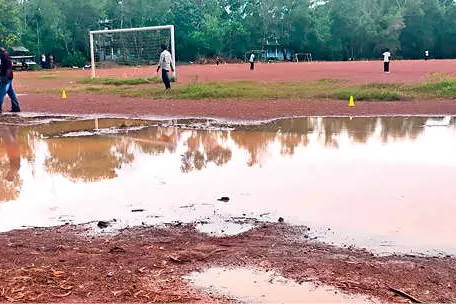 നിരപ്പാക്കൽ വിനയായി; ശാസ്താംകോട്ടയിലെ കോളേജ് സ്റ്റേഡിയത്തിൽ വെള്ളക്കെട്ടും ചെളിയും
