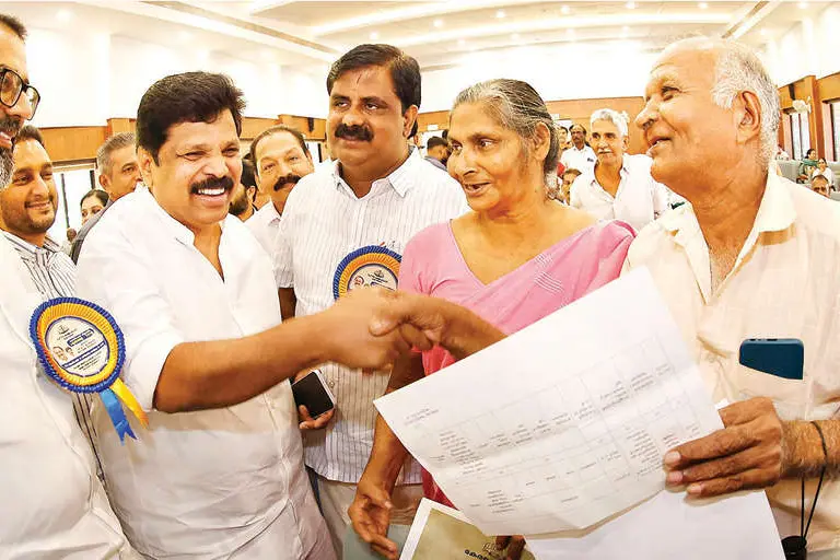 കെട്ടിക്കിടക്കുന്ന ഭൂമിതരംമാറ്റ അപേക്ഷകൾ തീർപ്പാക്കും -മന്ത്രി എ.പി. അനിൽകുമാർ