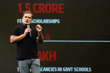 അന്ധഭക്തർ’ക്ക് രൂക്ഷവിമർശനം; 'സിസ്റ്റ'ത്തിന് വിദ്യാർഥികളുടെ ചോദ്യങ്ങൾ ഇഷ്ടമല്ല -രാഹുൽ