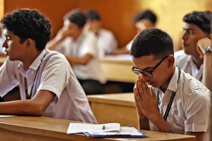 SSLC മിനിമം മാർക്ക് നിർബന്ധമാക്കിയ ഉത്തരവ് മരവിപ്പിച്ചു; പഴയ രീതി തുടർന്ന് പരീക്ഷകൾ നടന്നേക്കും