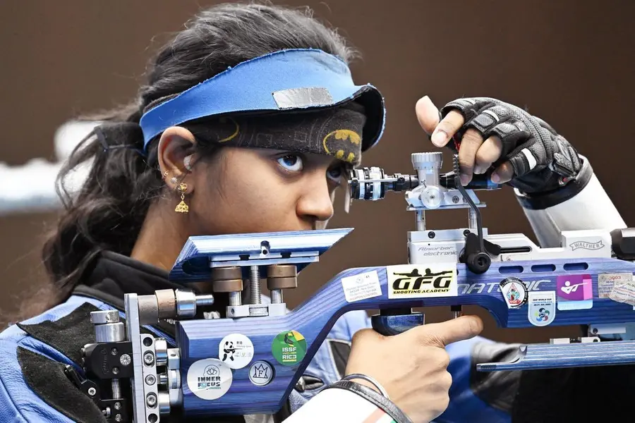 ഏഷ്യൻ ഗെയിംസ്; വെള്ളി വെടിവെച്ചിട്ട് മലയാളി താരം വിദർശ വിനോദ് അടങ്ങിയ വനിതാ ഷൂട്ടിങ് ടീം