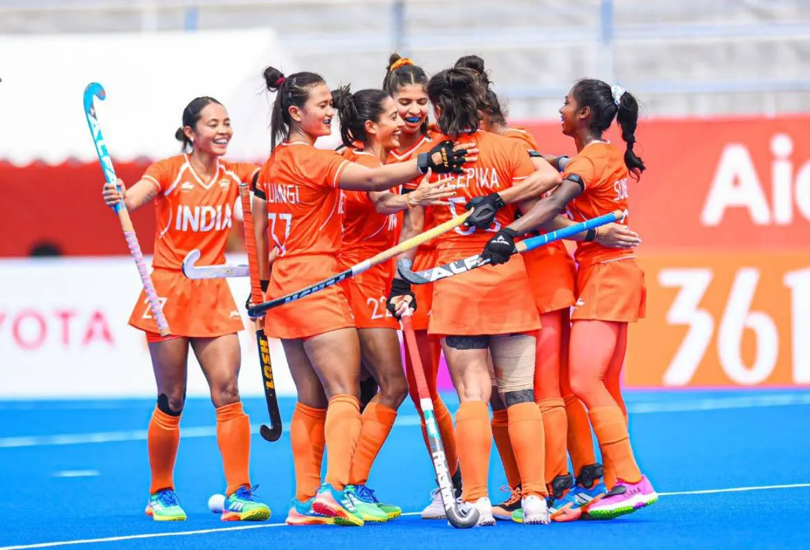 ഇന്ത്യന് വനിതാ ഹോക്കി ടീമിന്റെ ആഘോഷം | Photo: X/ Hockey India