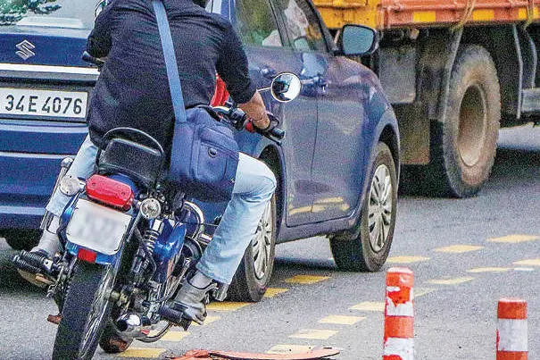 ശ്രദ്ധ വേണം, ദുരന്തം ഒഴിയണം