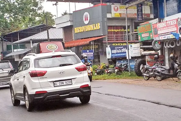 ഇടുങ്ങിയ റോഡും അതിവേഗവും അപകടമേഖലയായി ചെട്ടികുളങ്ങര
