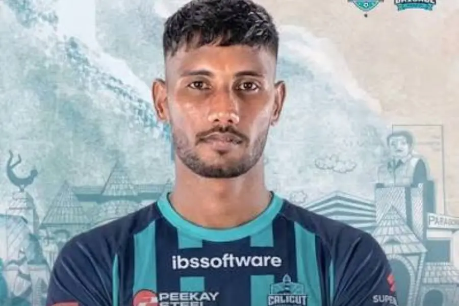 Calicut FC footballer Rijohn Jose dies in Kozhikode bike accident; another injured