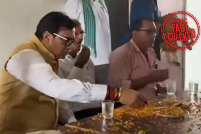 മിനി ബാറാക്കി സ്കൂൾ! വിദ്യാർത്ഥിനികളെക്കൊണ്ട് ക്ലാസിൽ നൃത്തം ചെയ്യിക്കുന്ന വീഡിയോയുടെ യാഥാർത്ഥ്യമറിയാം | Fact Check