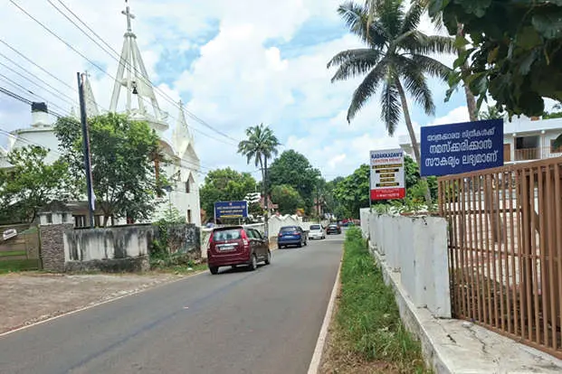 കൊല്ലം-തേനി ദേശീയപാത നവീകരണം; സംസ്ഥാന വിഹിതമായി 73.18 കോടി നൽകും