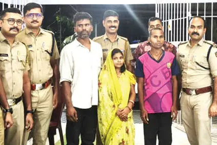 എ.ടി.എമ്മിൽ ഒന്നു മയങ്ങി; നാലുമാസം കഴിഞ്ഞ് നാട്ടിലേക്ക് മടക്കം