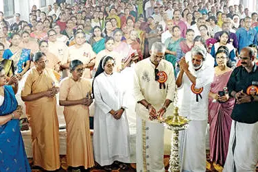 നൂറോർമ്മകളുമായി പൂർവാധ്യാപക-വിദ്യാർഥി സംഗമം