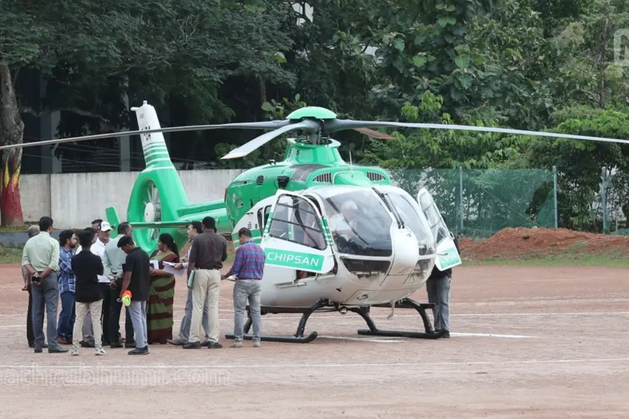 സൗജന്യ യാത്രകളും അജ്ഞാത സ്പോൺസർമാരും; മുഖ്യമന്ത്രിയുടെയും മന്ത്രിമാരുടെയും വിദേശ-ചാർട്ടേർഡ് യാത്രാവിവാദങ്ങൾ കത്തുന്നു