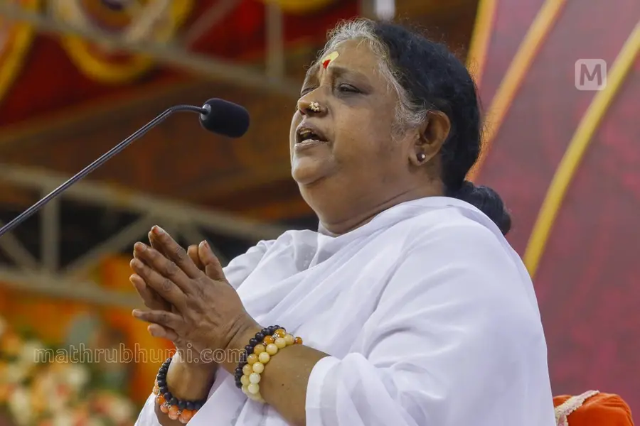 മാതാ അമൃതാനന്ദമയി ദേവിയുടെ ജന്മദിനം വിശ്വസേവാദിനം: ഉപരാഷ്ട്രപതിയും കേന്ദ്ര ആഭ്യന്തര മന്ത്രിയും പങ്കെടുക്കും