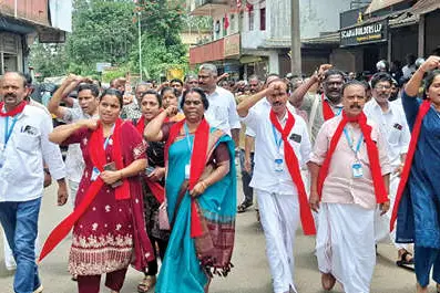 പൂതാടിയിൽ നാടകീയനീക്കങ്ങൾ; യു.ഡി.എഫ്. അവിശ്വാസം പരാജയപ്പെട്ടു