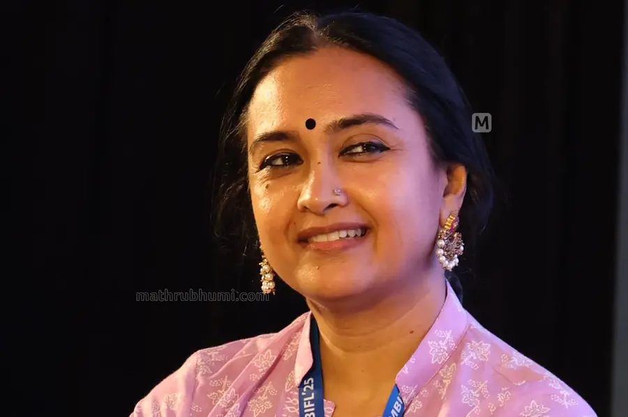 ‘സൂര്യയുടെ ആ പത്തു നാളുകൾ കലയിലേക്കുള്ള തീർഥാടനം’